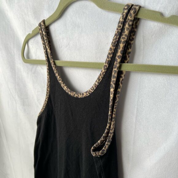 Victoria’s Secret PINK Black Ribbed Tank Top with Cheetah Detail size XS - Picture 2 of 6